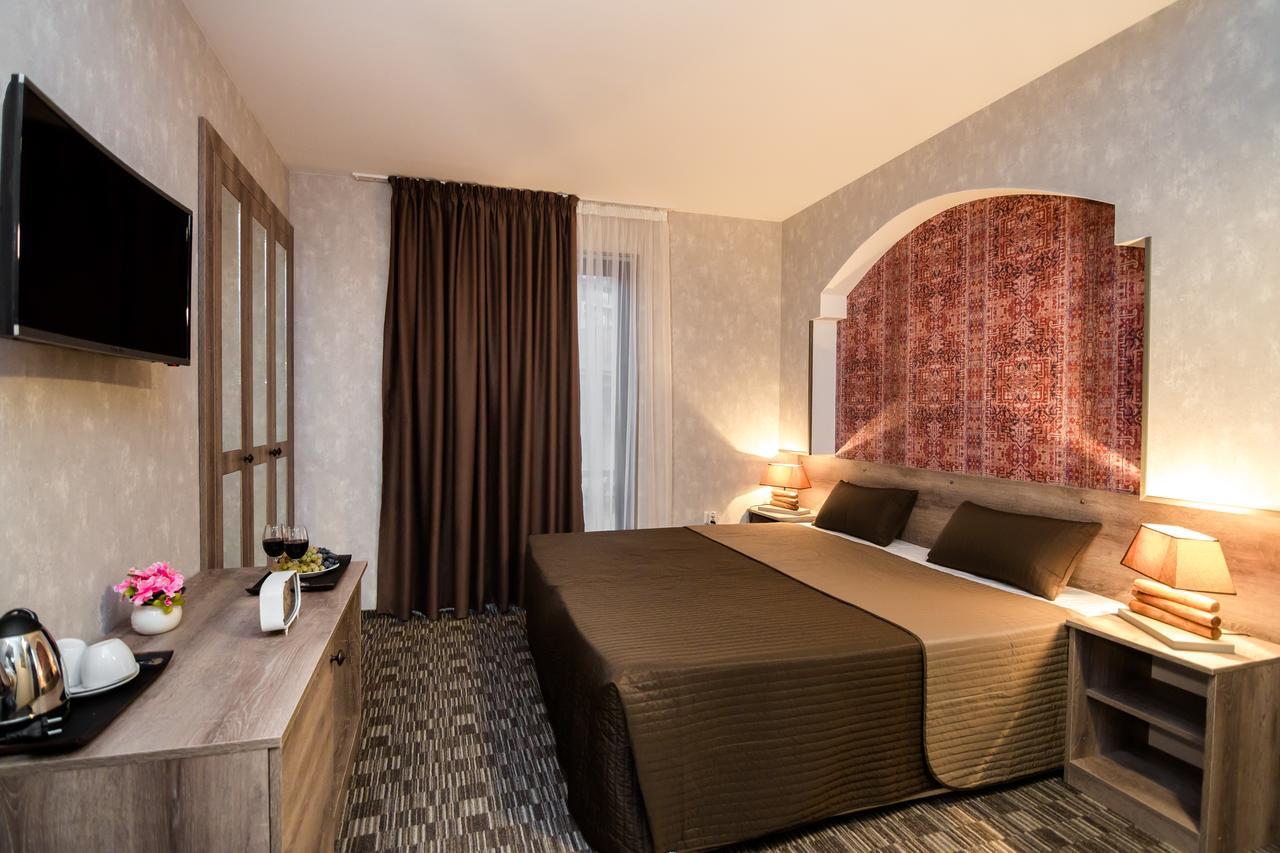 فندق Old Side Boutique 4*